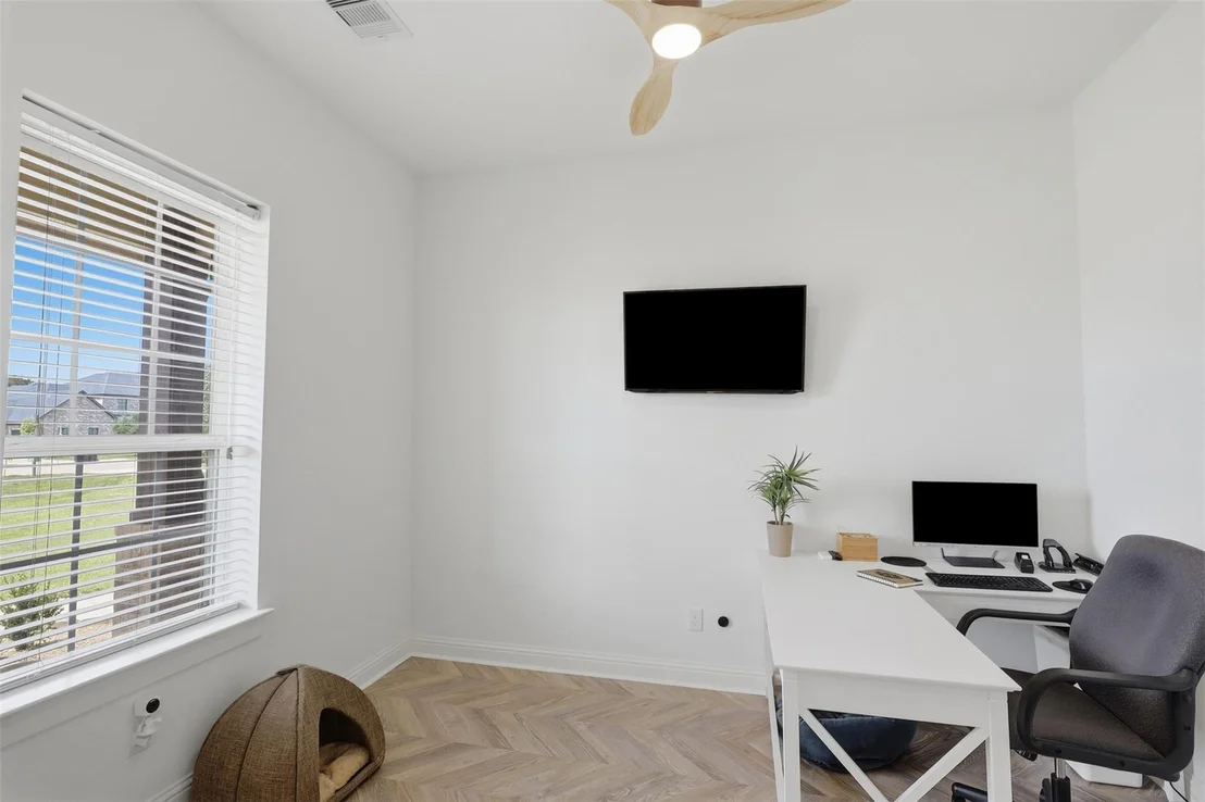Photo of 8518 Lofty Pines