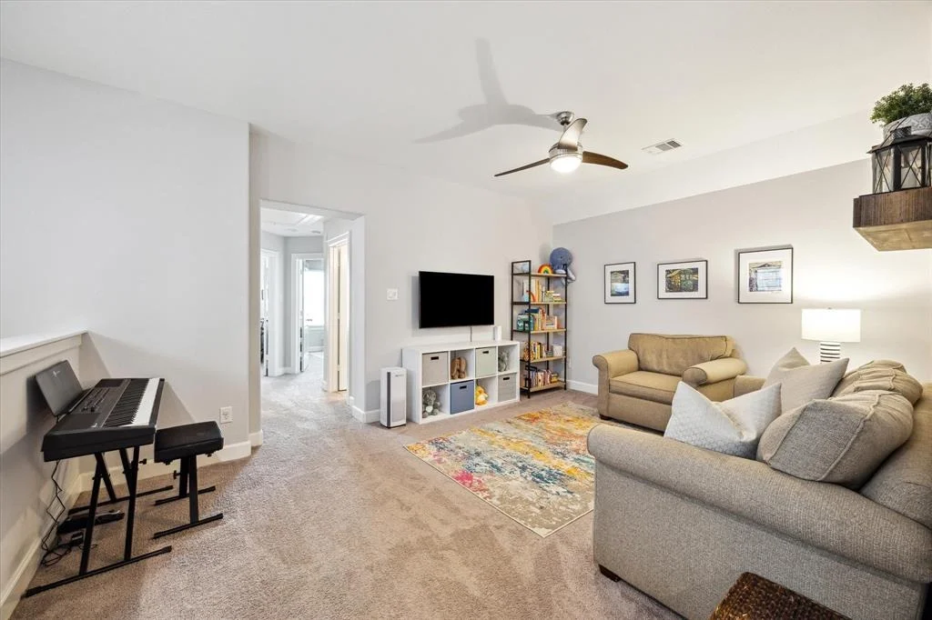 Photo of 3715 Oakroc Grove