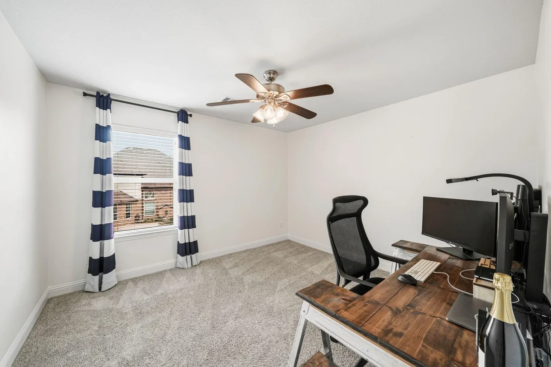 Photo of 17610 Strackfield Lane