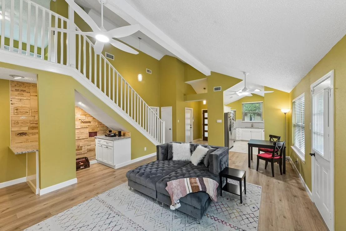 Photo of 1054 Margate Drive