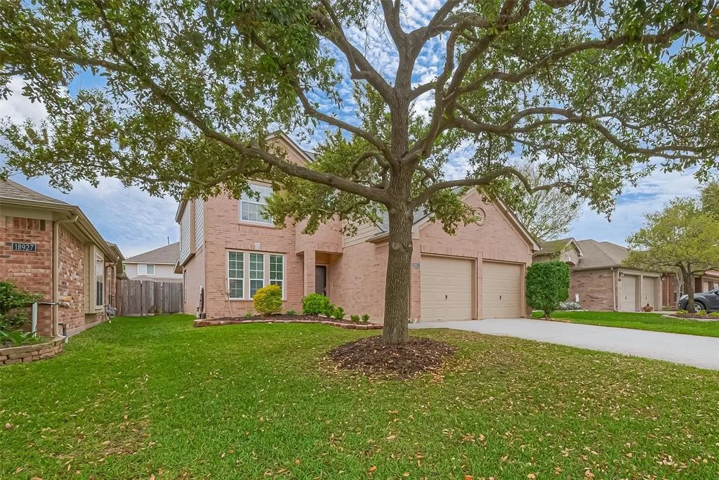 Photo of 18931 Bluestone Hollow Lane