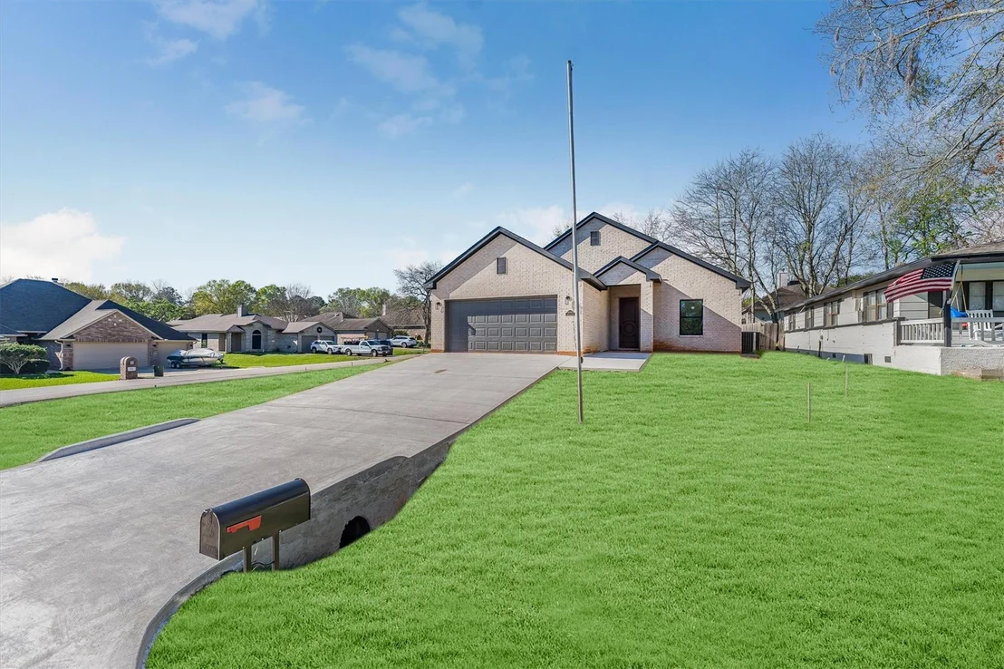 Photo of 10703 Hillside Drive