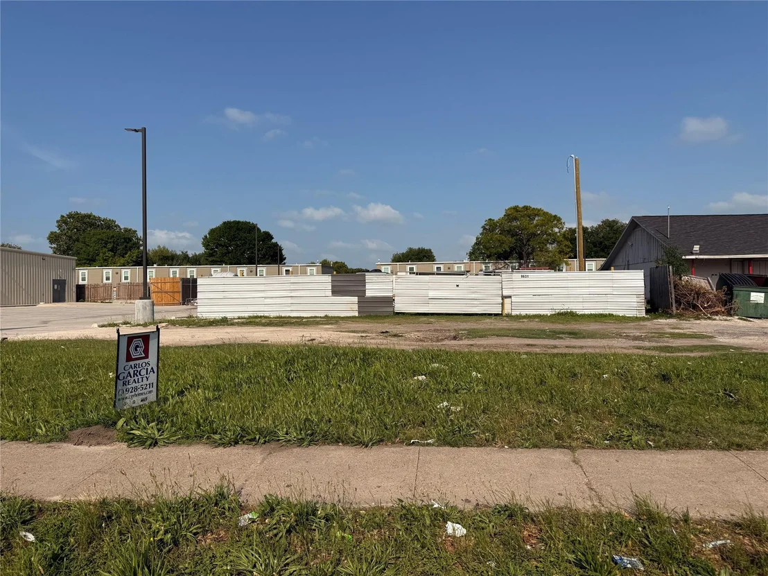 Photo of 9631 Scott Street