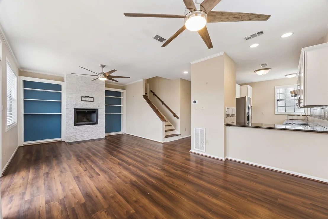Photo of 2408 Intrepid Way
