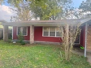 Photo of 415 Surratt Drive