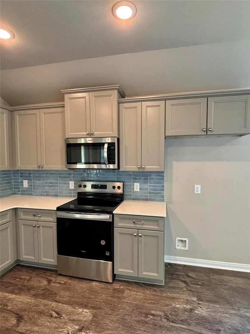 Photo of 211 Bayview