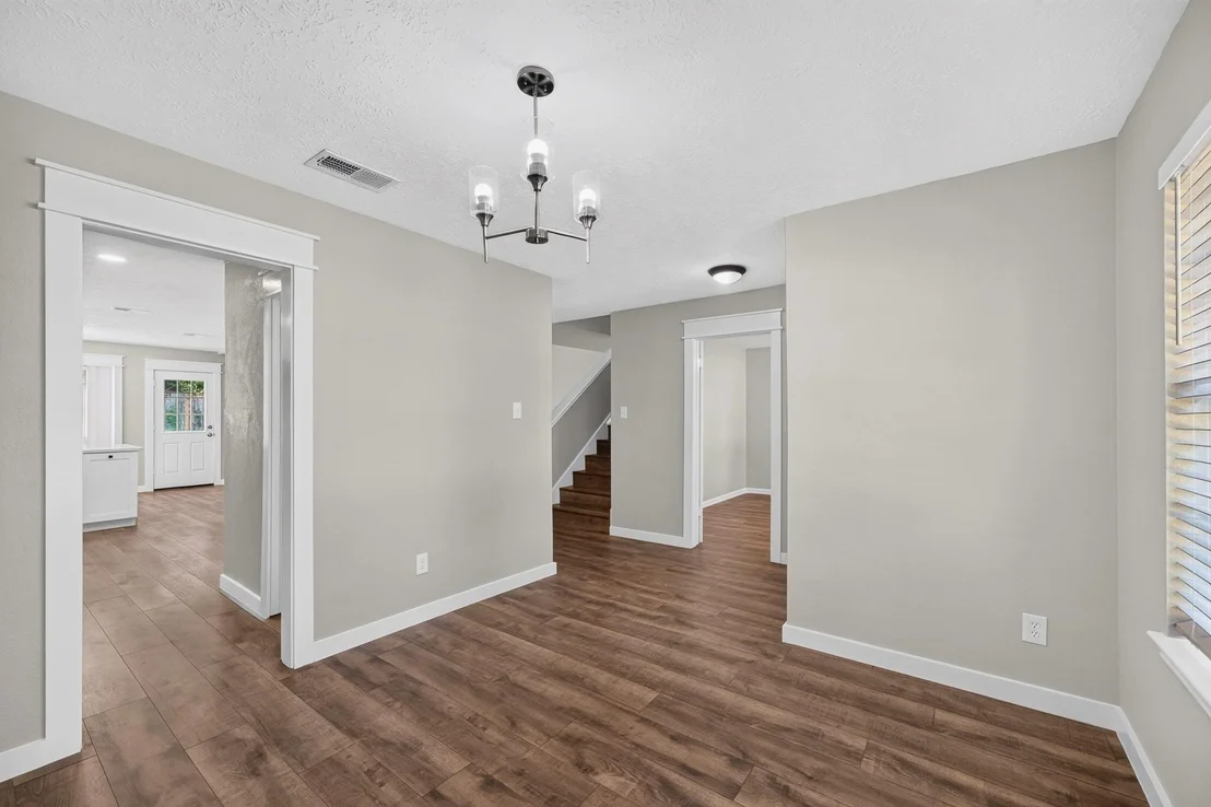 Photo of 2218 Pincher Creek Drive