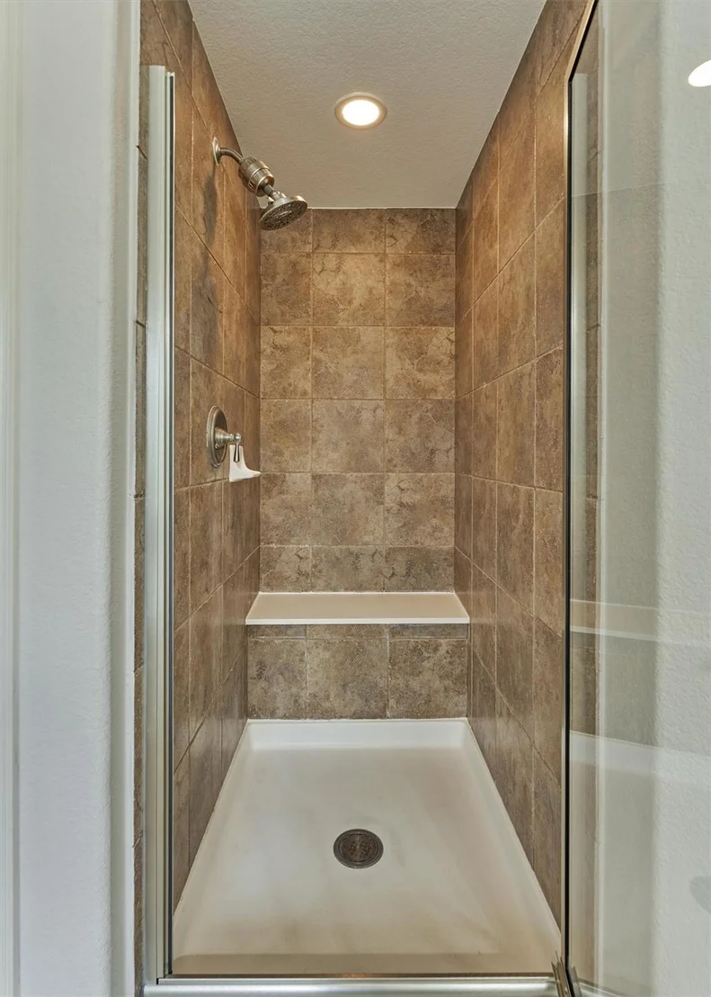 Photo of 11 N French Oaks Circle