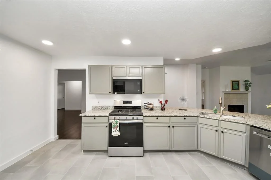 Photo of 9223 Eaglewood Glen Trail