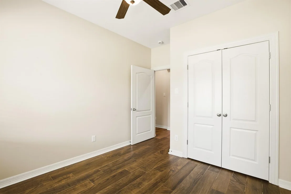 Photo of 2603 River Road