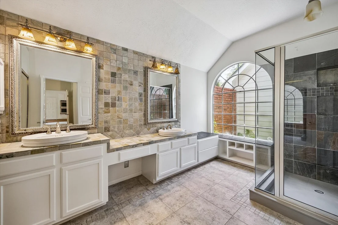 Photo of 30 Skyland Place