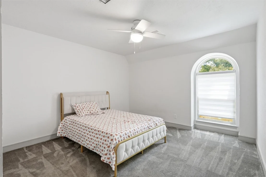 Photo of 6518 Elmgrove Road