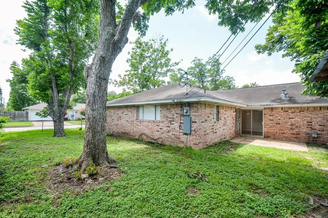 Photo of 6002 Verdome Lane