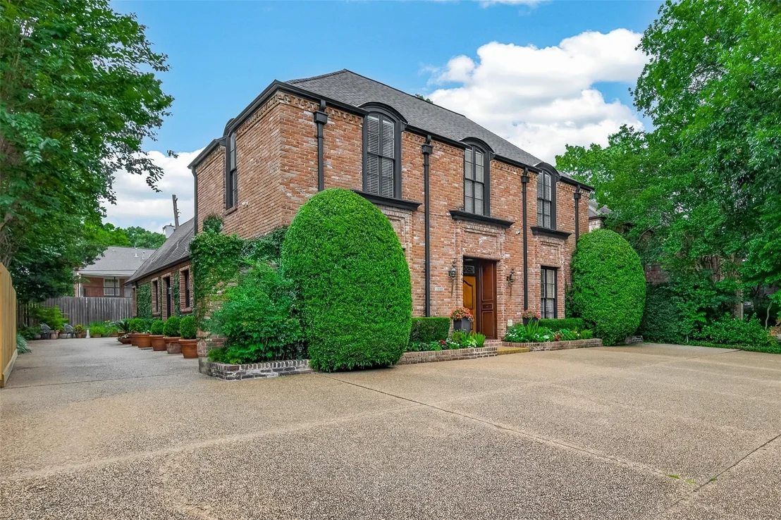 Photo of 2030 Southgate Boulevard