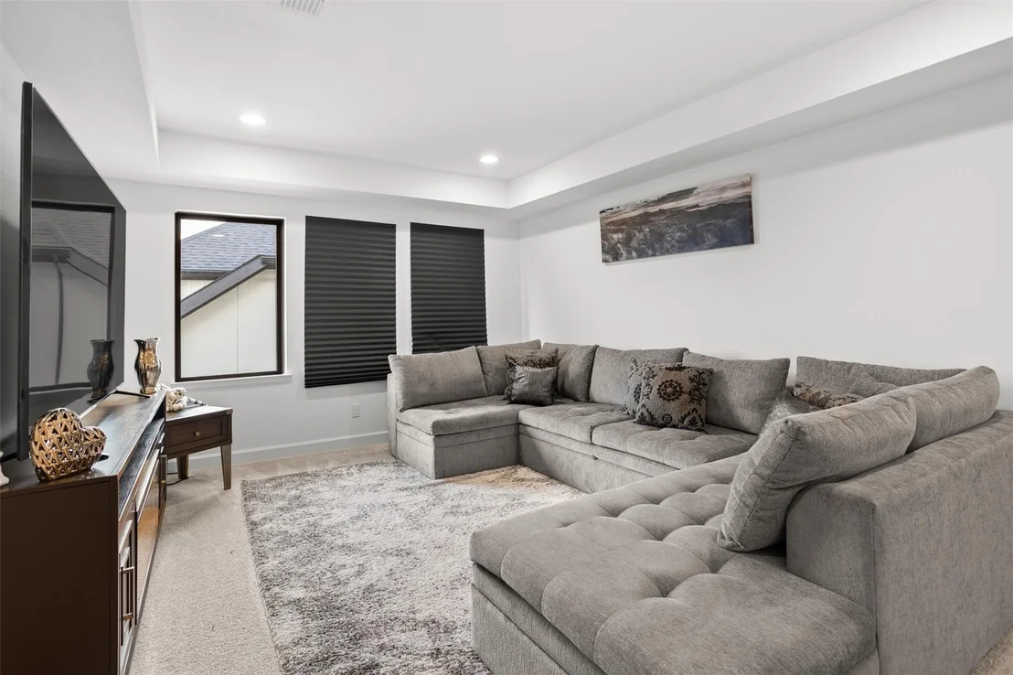 Photo of 25246 Bamburgh Drive