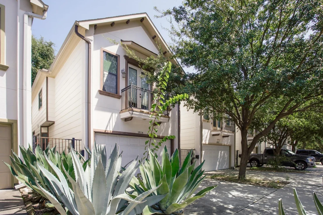 Photo of 1814 Edwards Street
