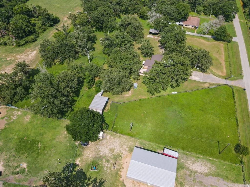 Photo of 44750 Cary Lane