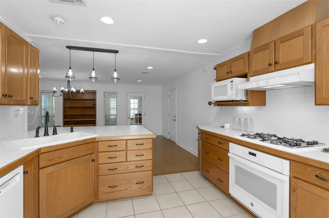 Photo of 227 Crest Hill Drive