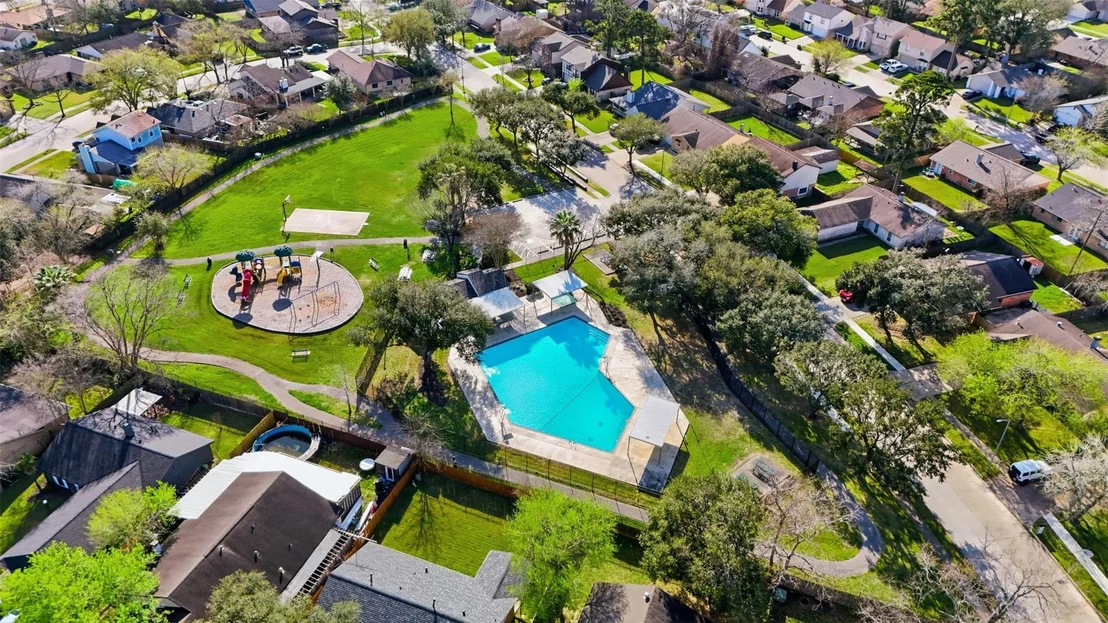 Photo of 20130 Misty Pines Drive