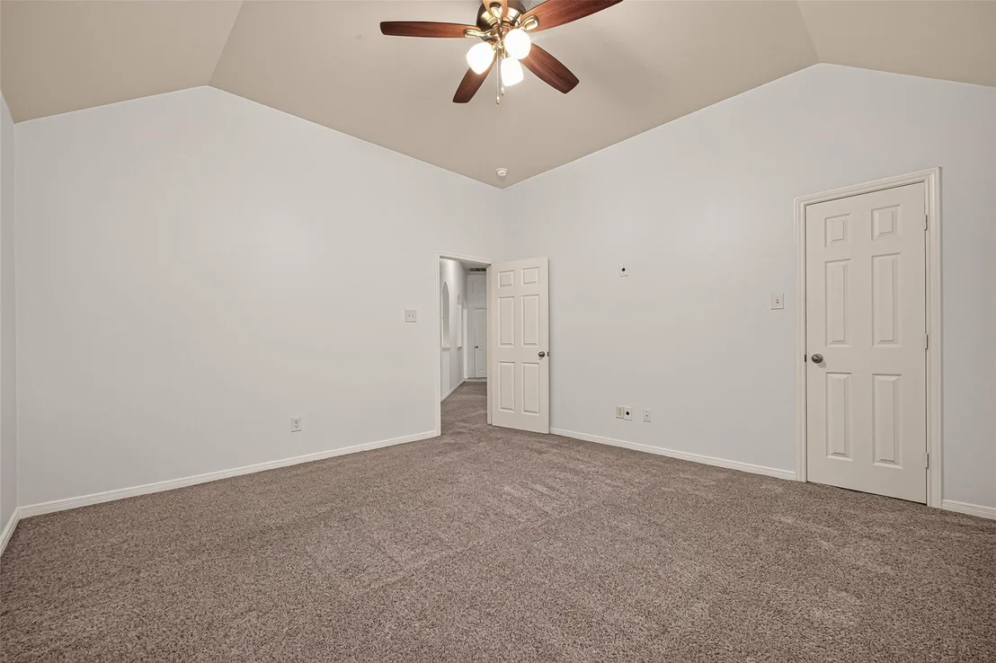 Photo of 331 Silver Creek Circle