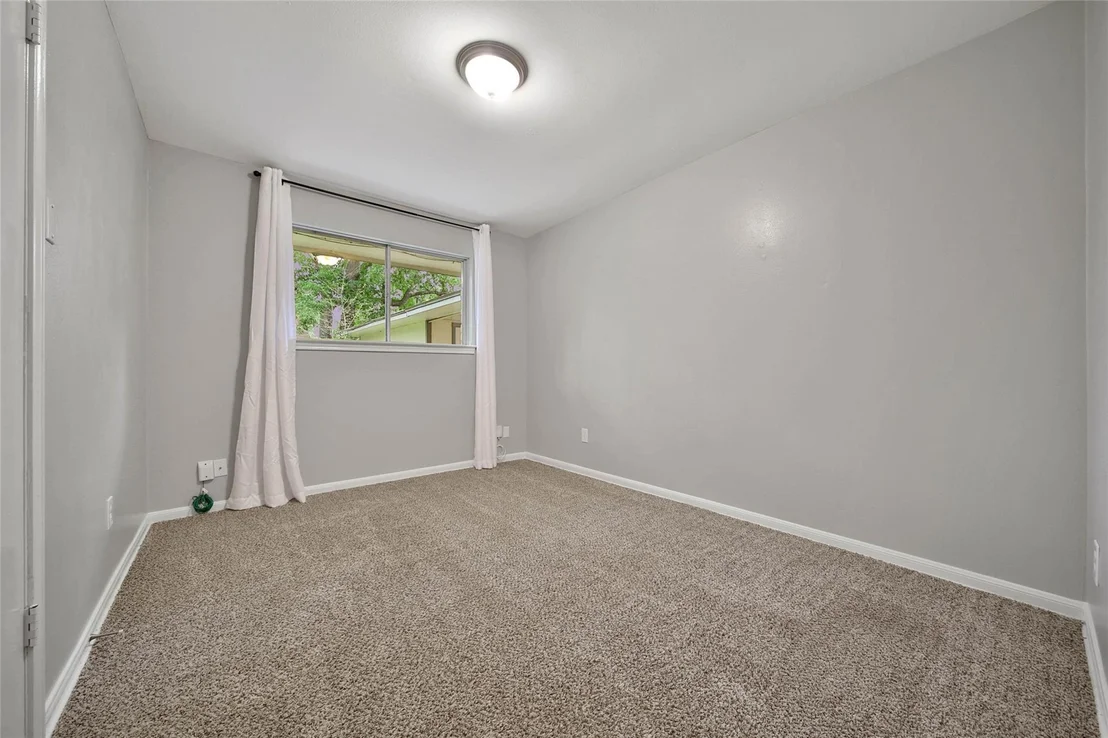 Photo of 24931 Hickory Hill Road