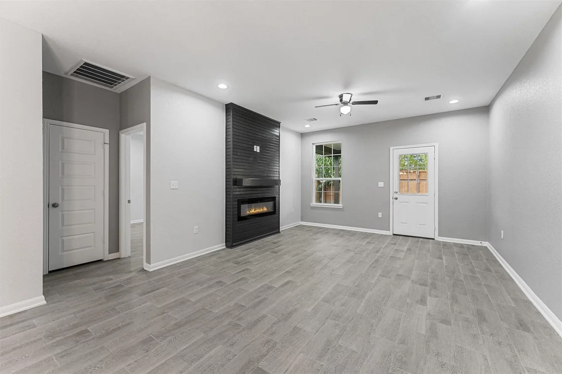 Photo of 5118 Danfield Drive