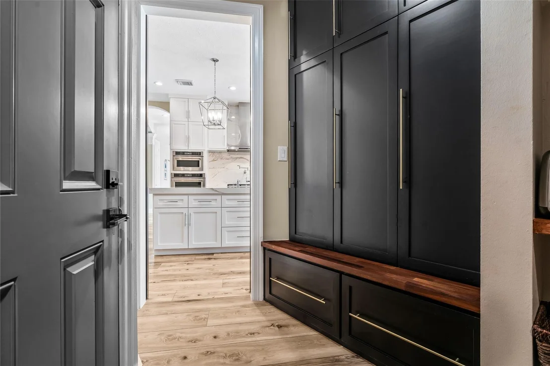Photo of 7714 Long Shadows Drive