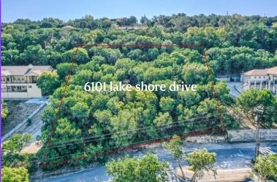 Photo of 6101 Lakeshore Drive