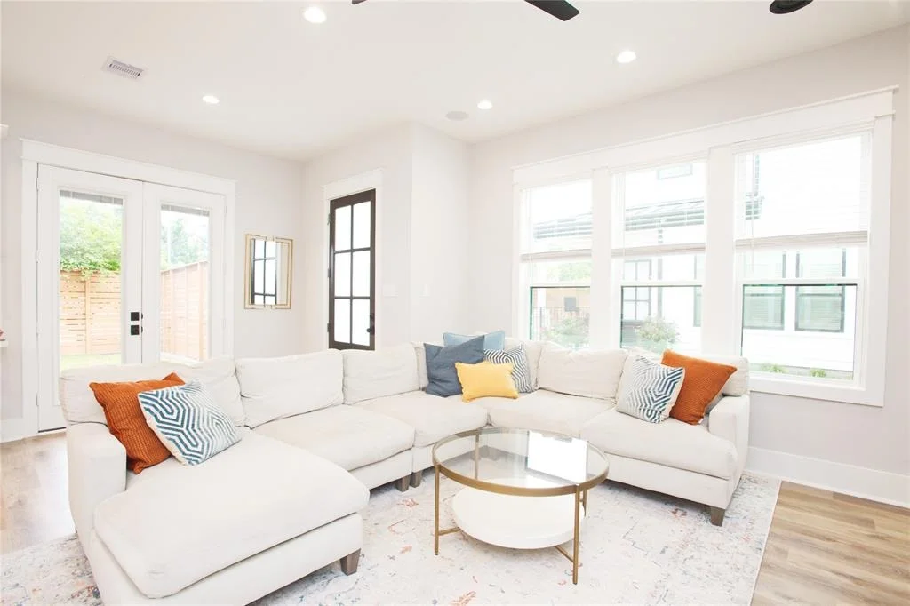 Photo of 1319 Wycliffe Drive