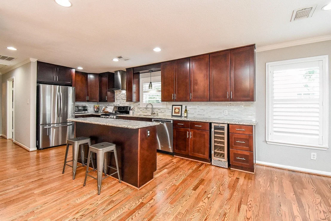 Photo of 1631 Chantilly Lane