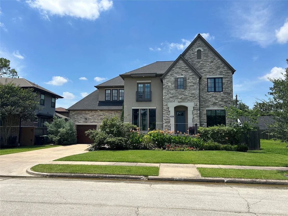 Photo of 5010 Yarwell Drive