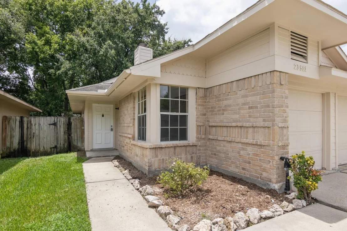 Photo of 23511 Tree House Lane