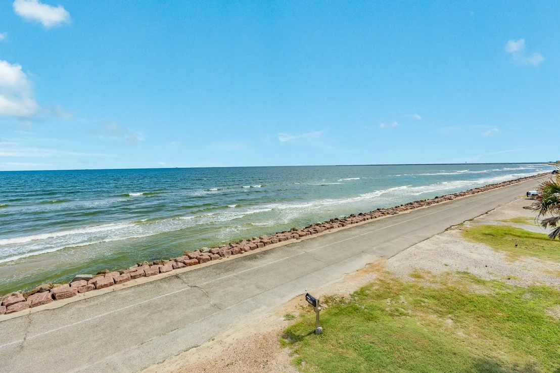 Photo of 306 Beach Drive