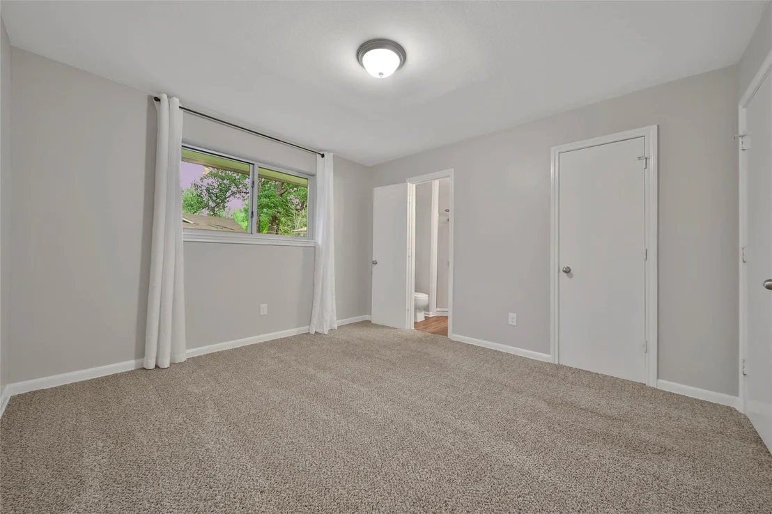 Photo of 24931 Hickory Hill Road