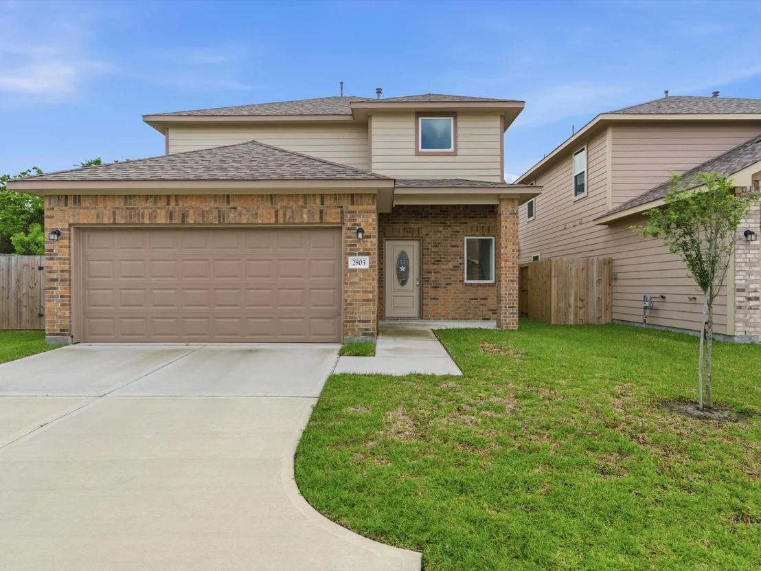 Photo of 2803 Topiary Lane