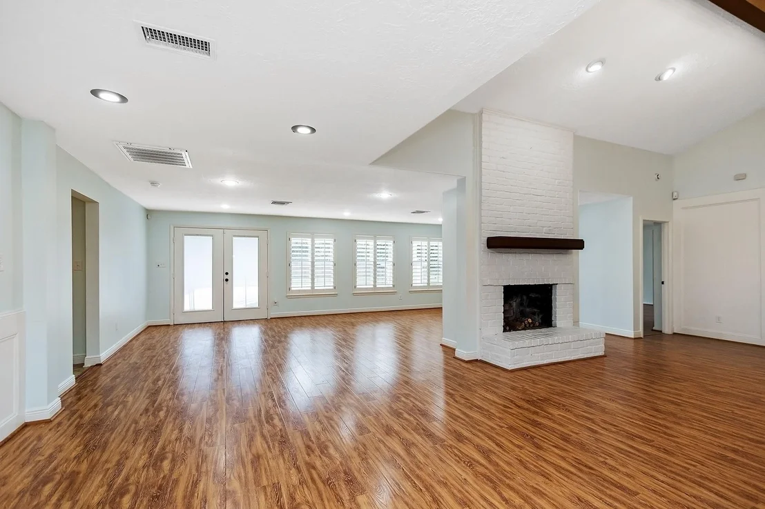 Photo of 5511 Greentree Drive Drive