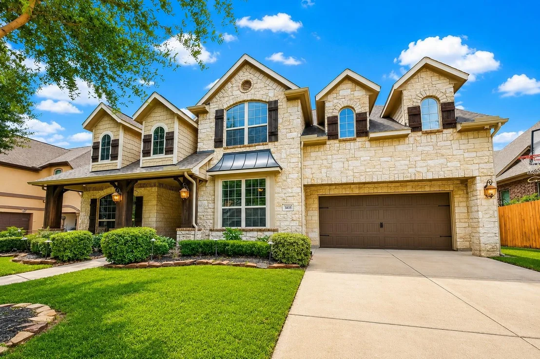 Photo of 3835 Dortmund Drive