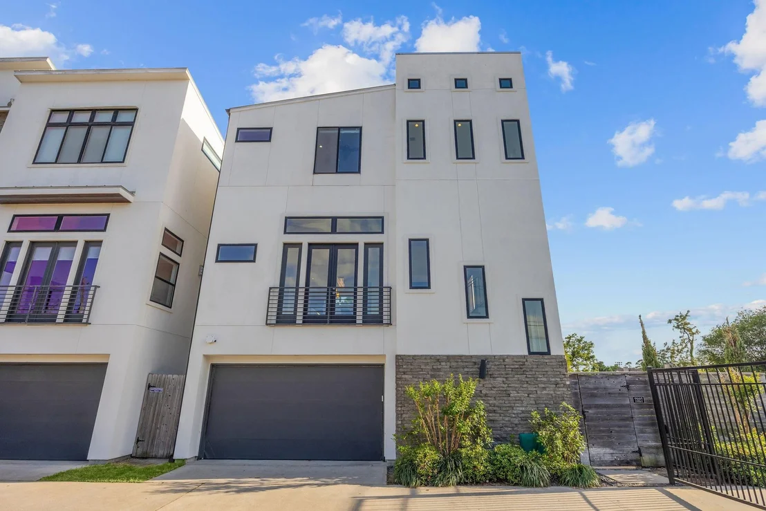 Photo of 7327 Shadyvilla Pointe Drive