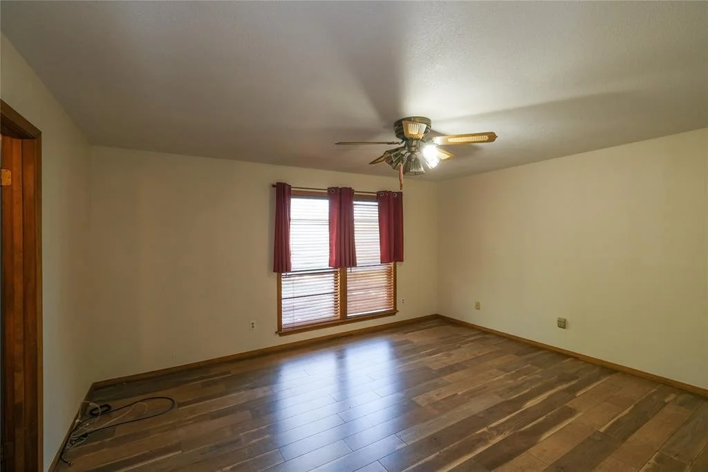 Photo of 5463 County Road 961