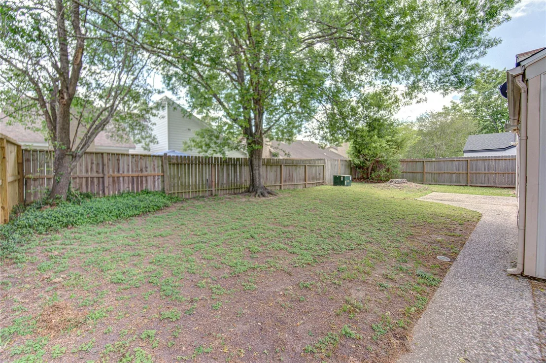 Photo of 1063 Apache Falls Drive