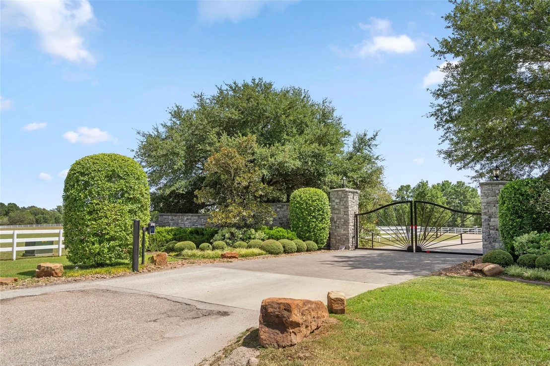 Photo of 1702 Spring Branch Road