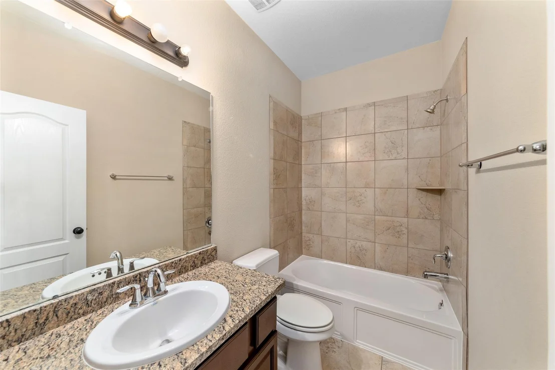 Photo of 15 Butternut Grove Place