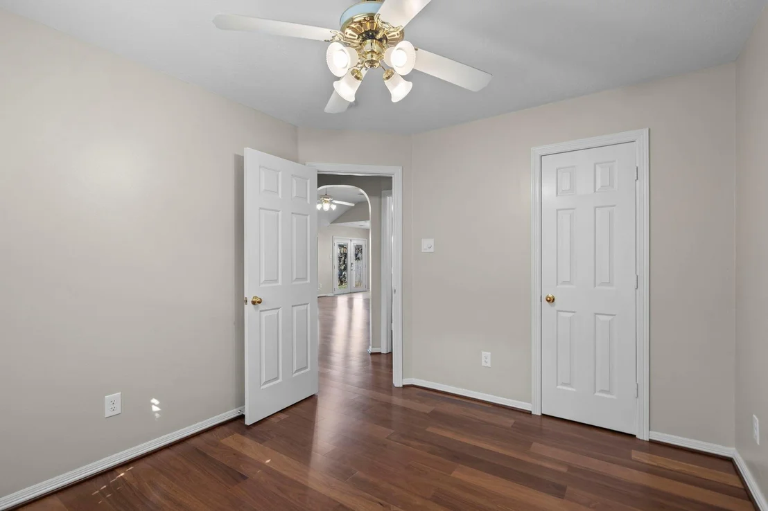 Photo of 6231 Pleasant Stream Drive