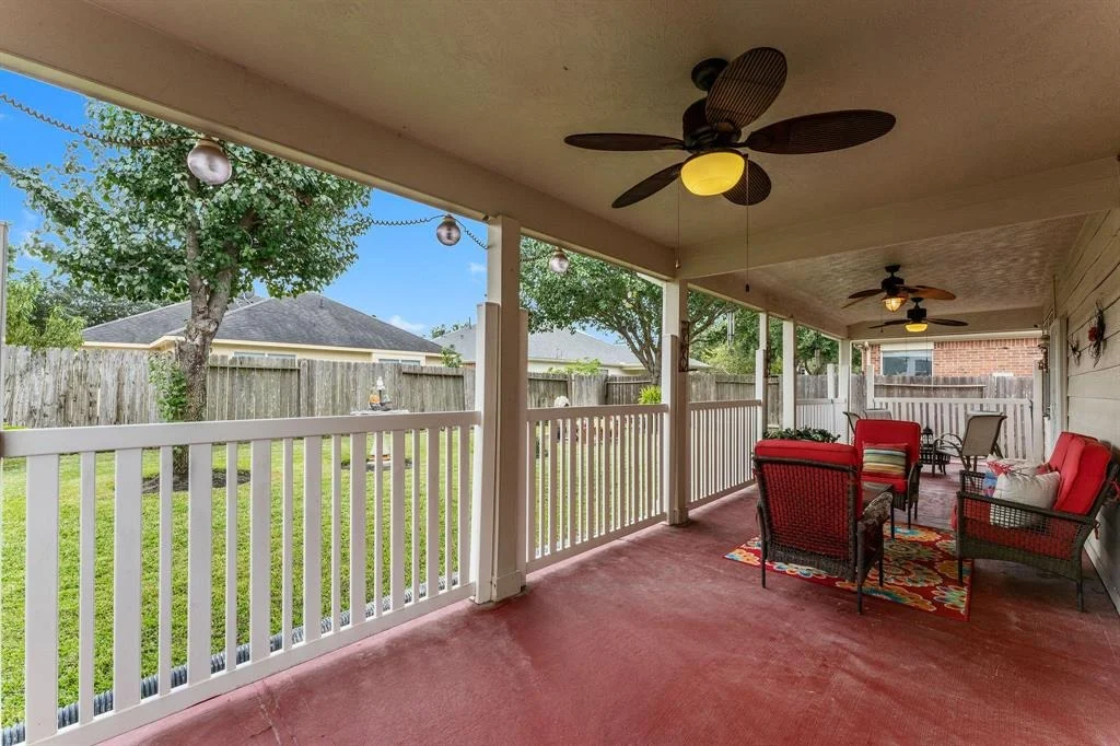 Photo of 17227 Mossbriar Lane