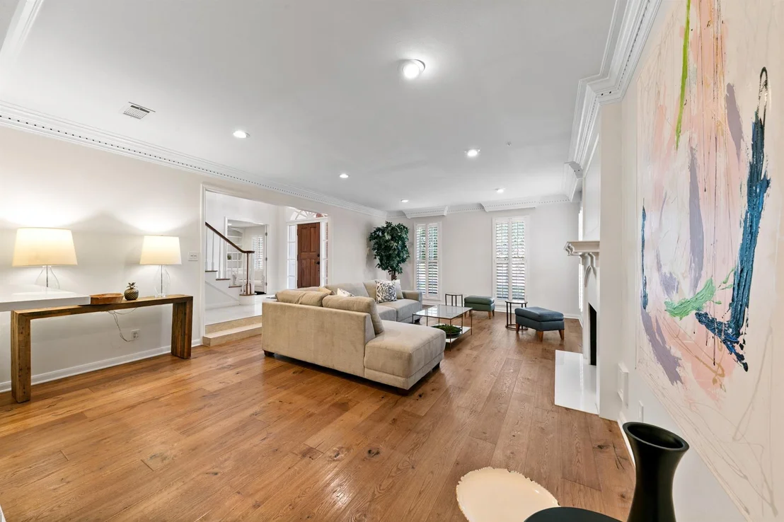 Photo of 1127 Lashbrook Drive