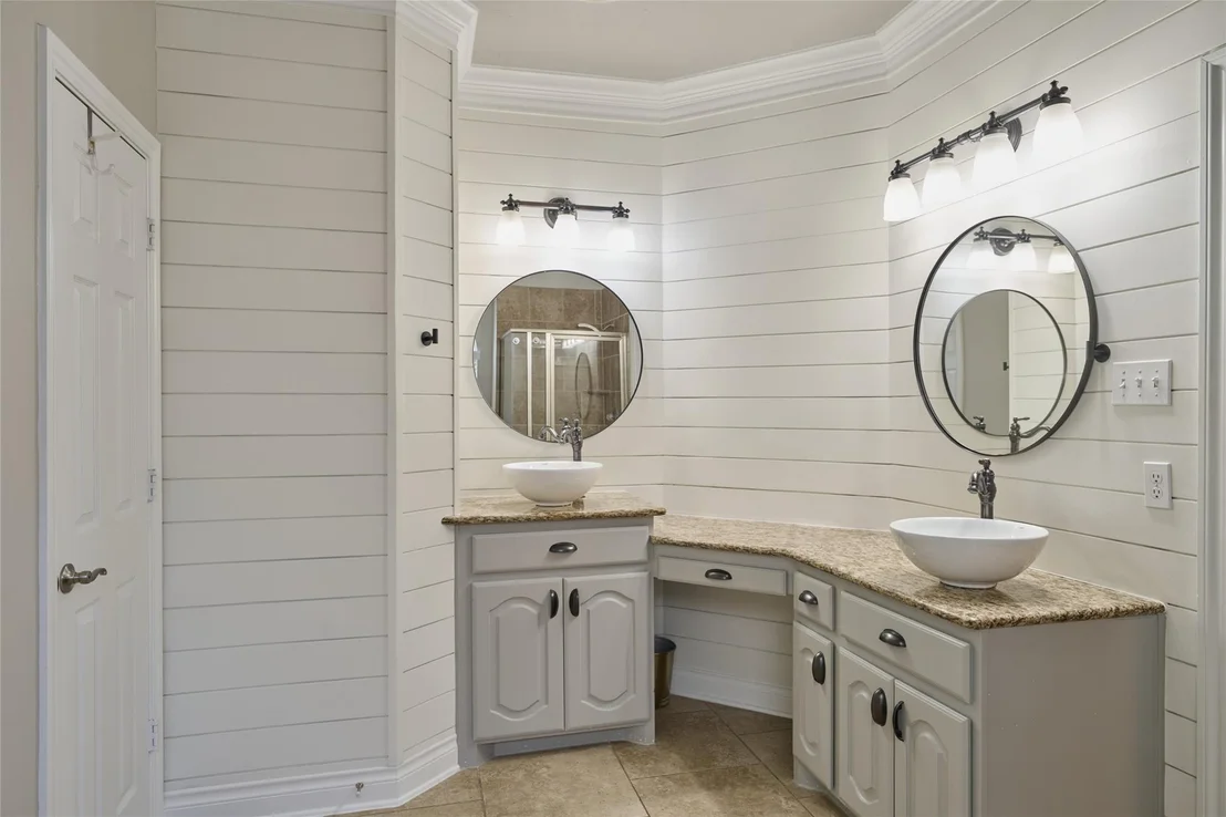 Photo of 25207 Pineglen Terrace Drive