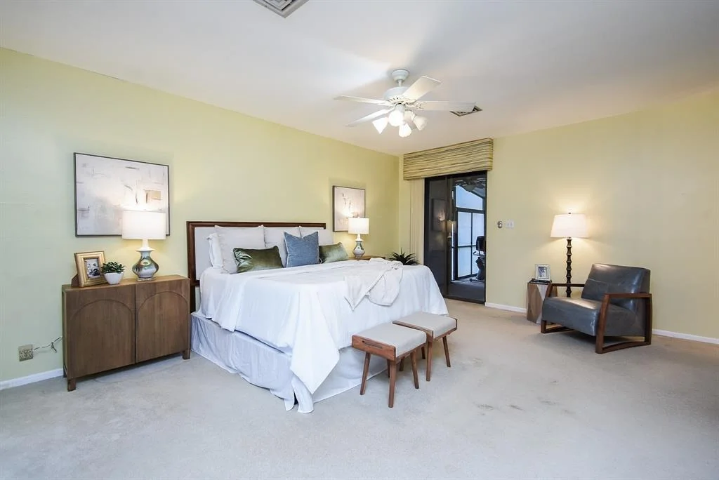 Photo of 13330 Woodside Lane