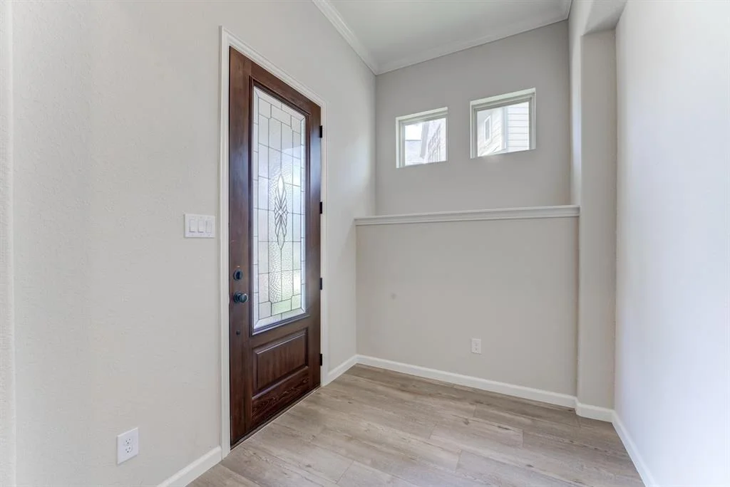 Photo of 21930 Avalon Queen Drive