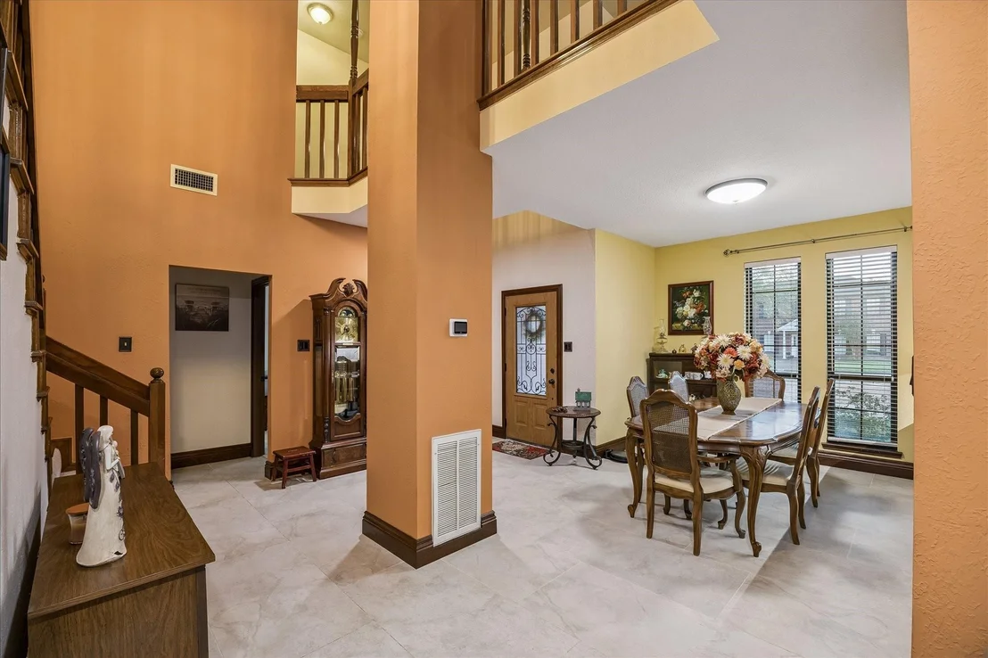 Photo of 608 Westview Terrace Drive