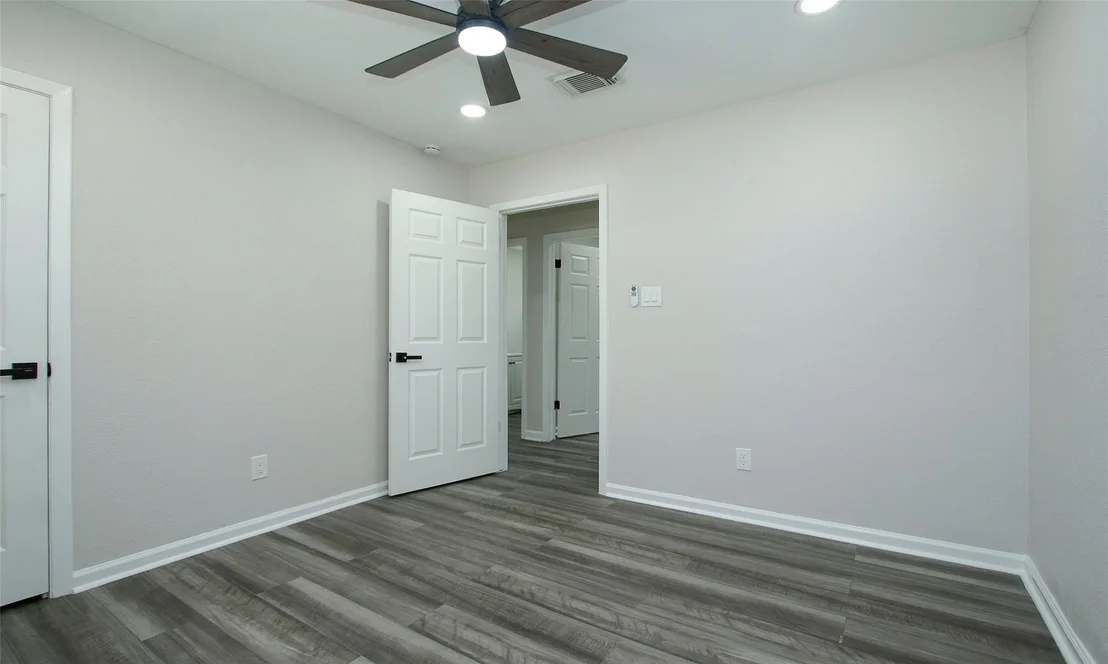 Photo of 11058 Vailview Drive